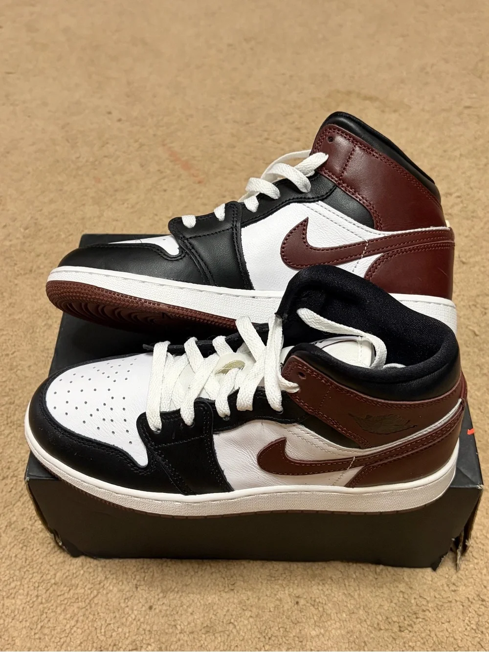 Jordan mid tops